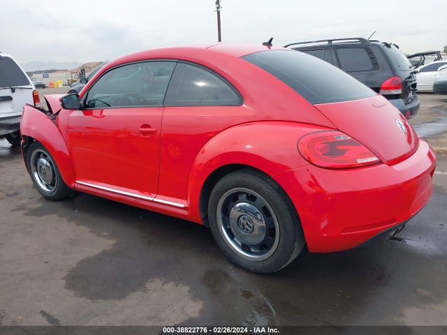 2012 VOLKSWAGEN BEETLE 2.5L VIN: 3VWJP7AT7CM620165