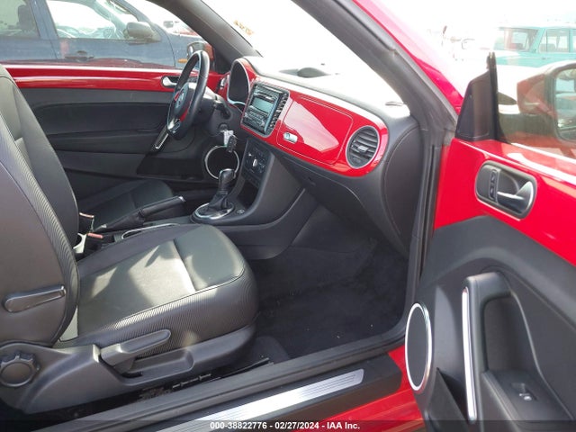 2012 VOLKSWAGEN BEETLE 2.5L VIN: 3VWJP7AT7CM620165