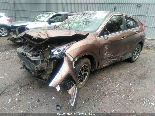 JA4AS3AAXLZ002579 Mitsubishi Eclipse Cross Es 1.5t