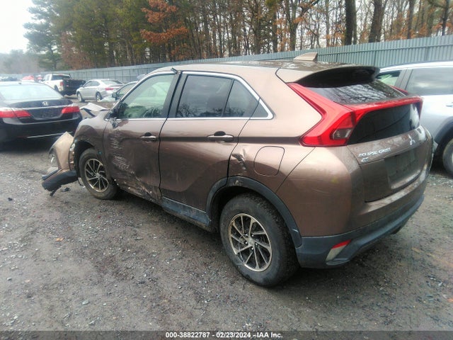 JA4AS3AAXLZ002579 Mitsubishi Eclipse Cross Es 1.5t