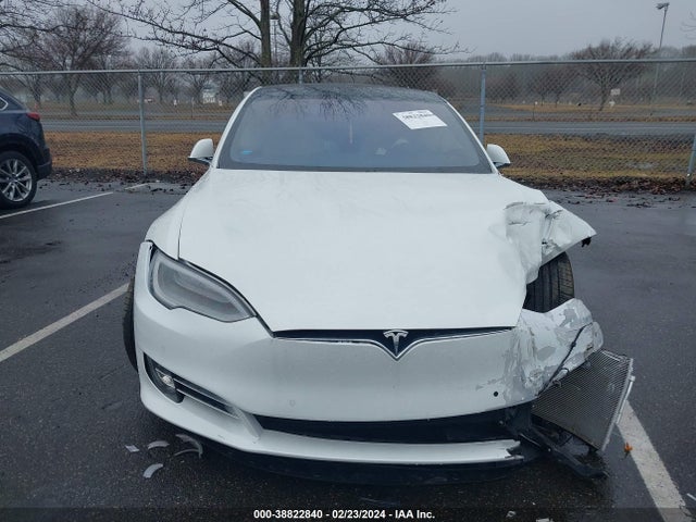 Tesla Model S Performance Dual Motor All-wheel Drive 2020 5YJSA1E49LF385331 Image 12
