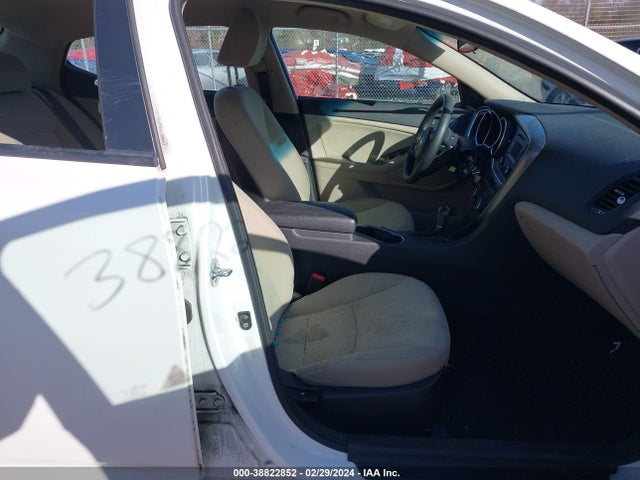 KIA Optima Lx 2015 KNAGM4A74F5540756 Image 5