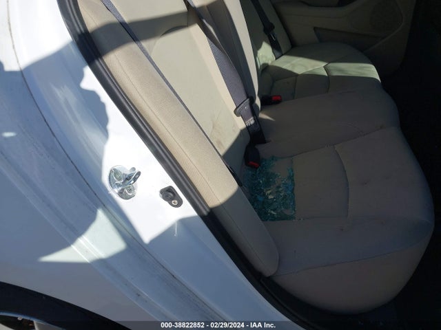 KIA Optima Lx 2015 KNAGM4A74F5540756 Image 8