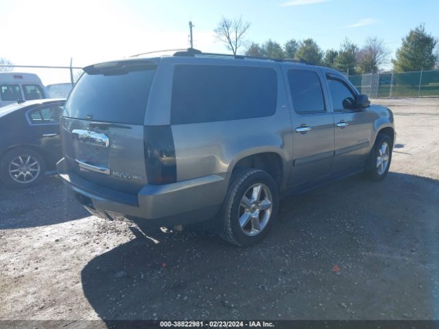 2007 CHEVROLET SUBURBAN 3GNFK163X7G234638 Photo 3