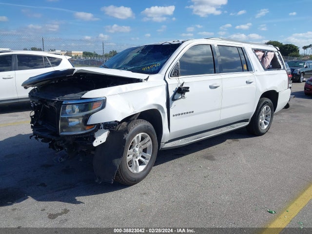 Chevrolet Suburban 1500 Lt 2015 1GNSCJKC8FR120301 Image 2