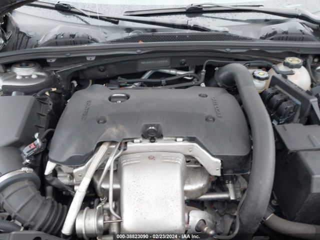W04GU8SXXJ1068985 Buick Regal Tourx Preferred