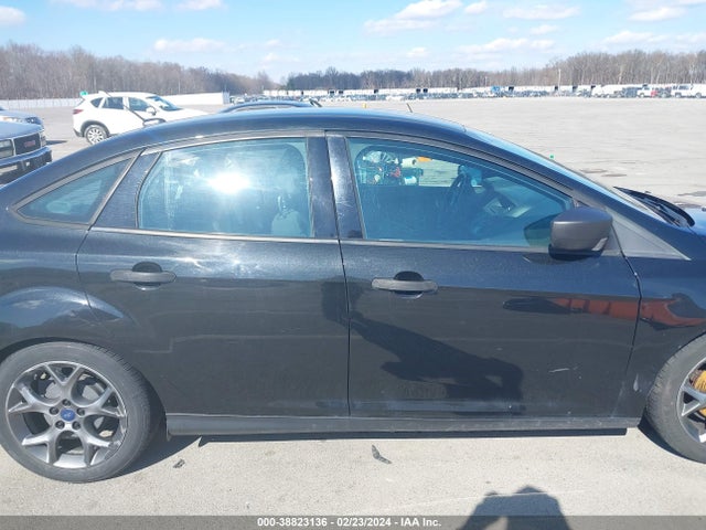 Ford FOCUS S 2014 1FADP3E27EL405115 Image 13