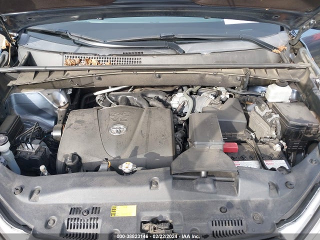 Toyota Highlander Xle 2019 5TDJZRFHXKS955142 Image 10