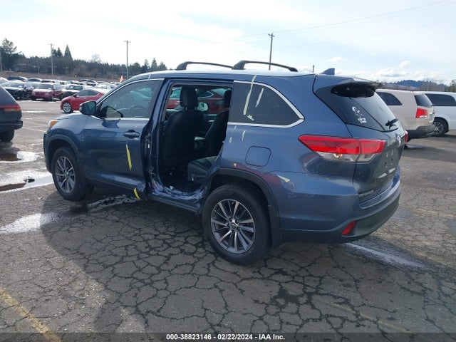 Toyota Highlander Xle 2019 5TDJZRFHXKS955142 Image 3