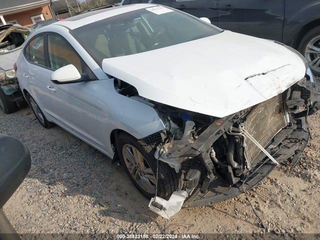 2019 5NPD84LF5KH448807 main image