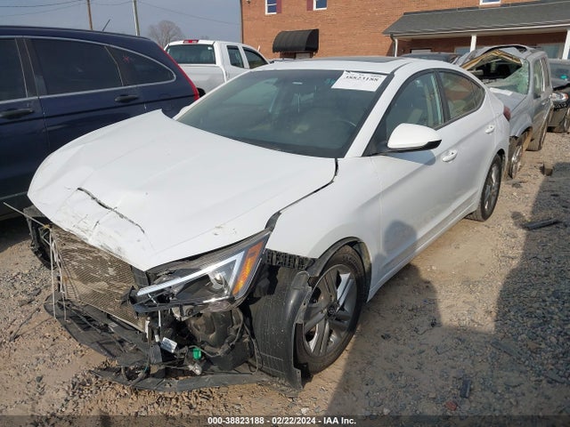 Hyundai Elantra Value Edition 2019 5NPD84LF5KH448807 Image 2