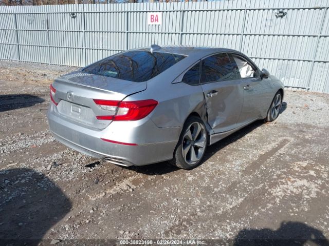 1HGCV2F9XJA049915 Honda Accord Touring 2.0t