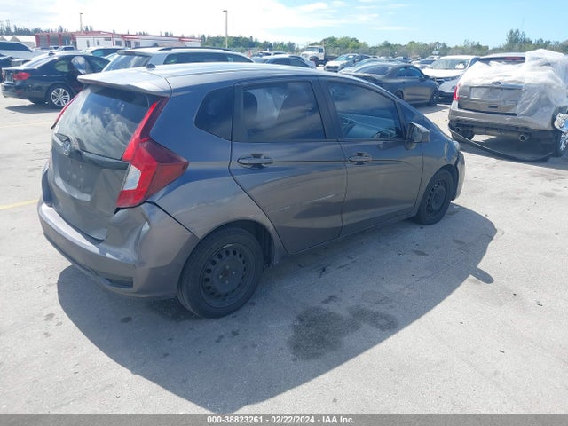 Honda FIT LX 2019 3HGGK5H44KM734980 Image 4