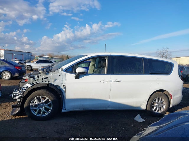 2C4RC1BG6PR549460 Chrysler Pacifica Touring L