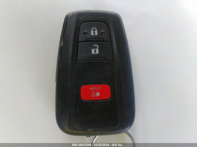 Toyota C-HR XLE 2019 JTNKHMBXXK1037357 Image 11
