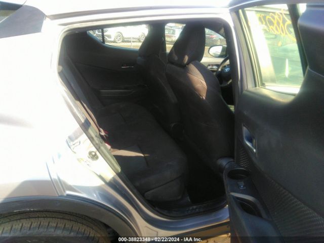 Toyota C-HR XLE 2019 JTNKHMBXXK1037357 Image 8