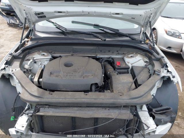 YV4A22RKXJ1020635 Volvo Xc60 T6 Momentum