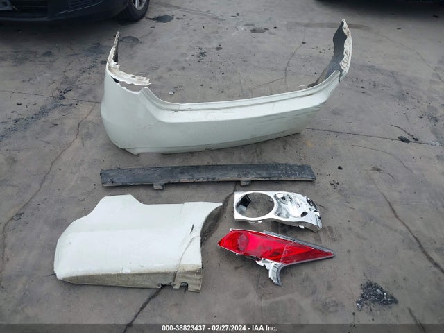 Nissan Altima 2.5 S 2014 1N4AL3AP6EN205427 Image 12