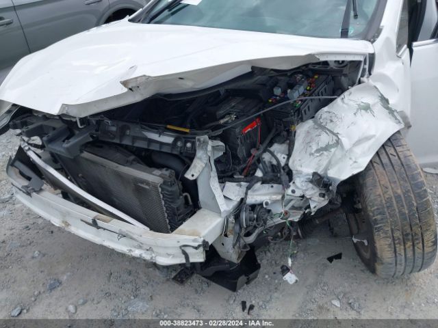 1G4PP5SK2E4194578 Buick Verano
