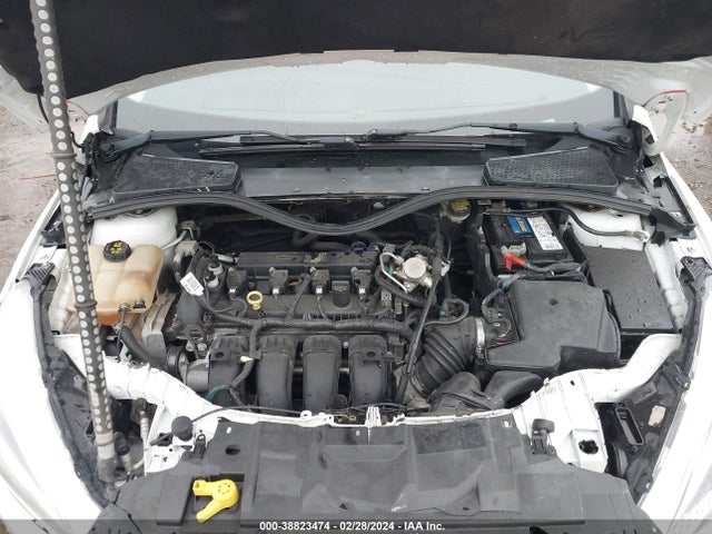 Ford FOCUS SE 2016 1FADP3F21GL208118 Image 10