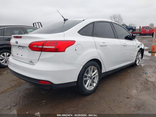 Ford FOCUS SE 2016 1FADP3F21GL208118 Image 4