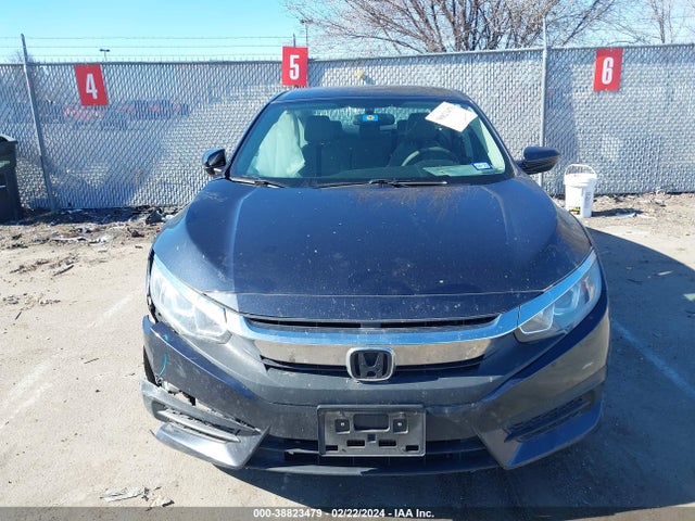 Honda Civic Lx 2018 2HGFC2F58JH579480 Image 12