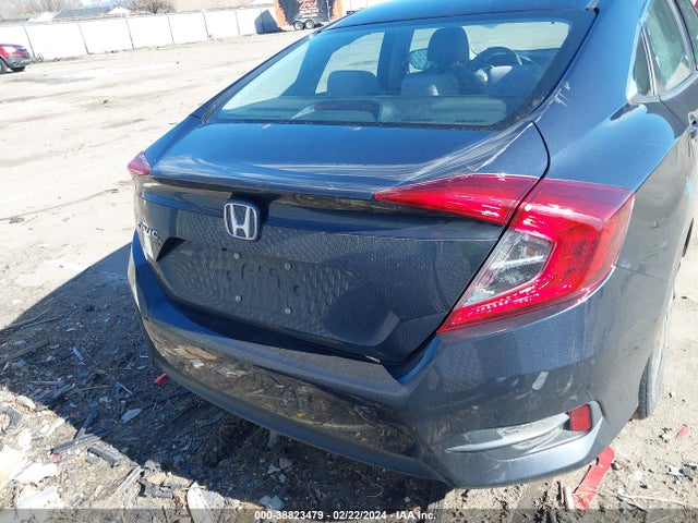 Honda Civic Lx 2018 2HGFC2F58JH579480 Image 16