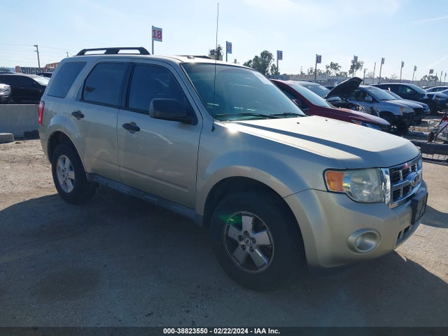 2010 FORD ESCAPE XLT VIN: 1FMCU0D79AKD33176