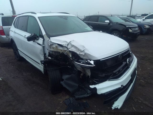 Aukcja sprzedaży 2022 Volkswagen Tiguan 2.0t Se R-line Black, vin: 3VV8B7AX0NM145515, numer aukcji: 38823561