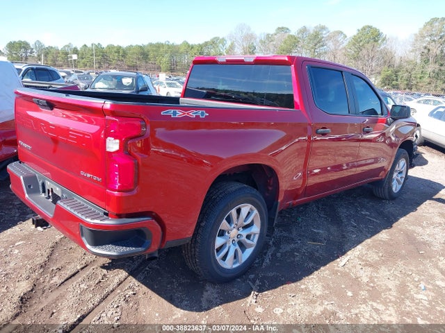 Chevrolet Silverado 1500 4wd  Short Bed Custom 2021 3GCPYBEK9MG157900 Image 4