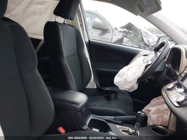 Toyota Rav4 Xle 2015 2T3WFREV9FW131837 Image 5