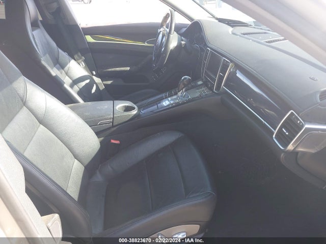 2011 PORSCHE PANAMERA WP0AA2A76BL012342 Photo 4