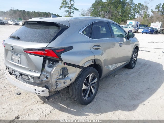 Lexus NX 300 2019 JTJYARBZ0K2144619 Image 4