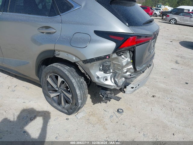 Lexus NX 300 2019 JTJYARBZ0K2144619 Image 6