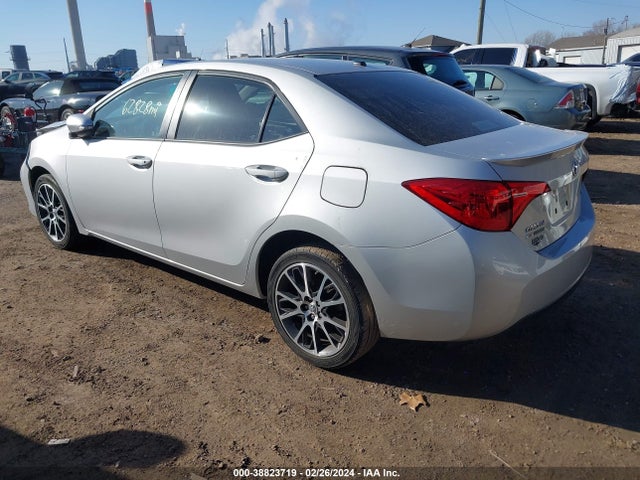 Toyota Corolla Se Special Edition 2017 5YFBURHE3HP625043 Image 3