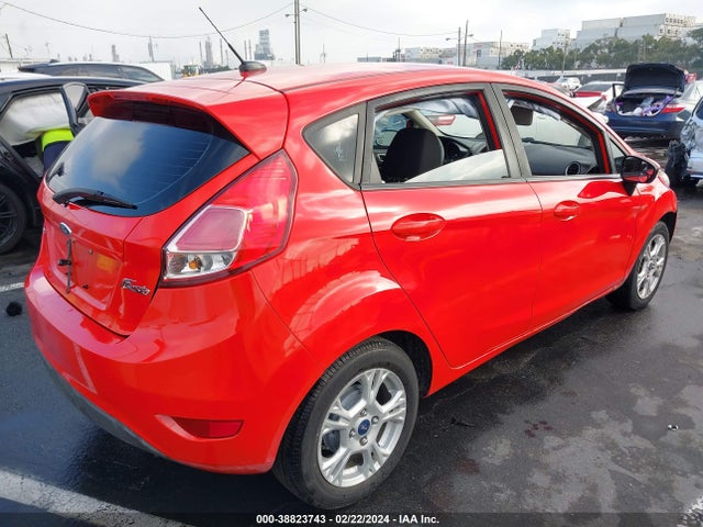 Ford FIESTA SE 2015 3FADP4EJ5FM111192 Image 4