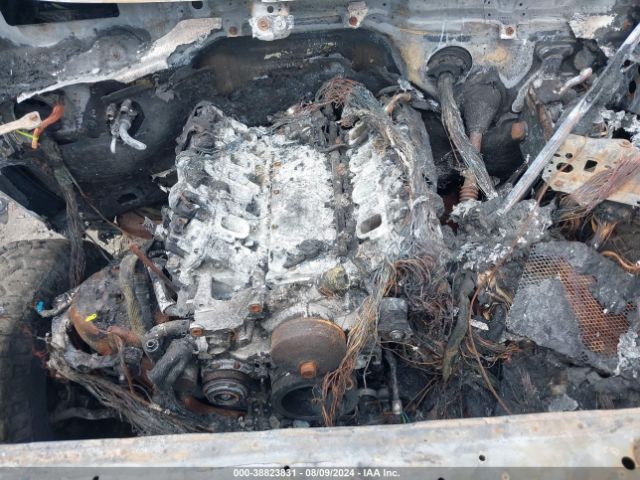 3GCPYFED6NG161011 Chevrolet Silverado 1500 Ltd 4wd  Short Bed Lt Trail Boss