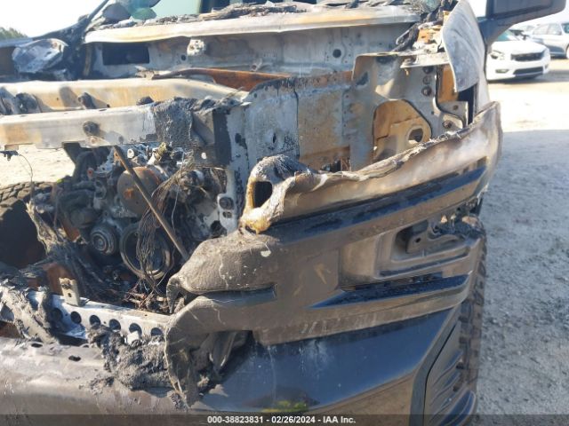 3GCPYFED6NG161011 Chevrolet Silverado 1500 Ltd 4wd  Short Bed Lt Trail Boss