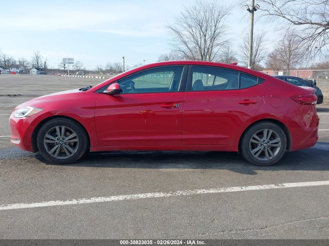 Hyundai ELANTRA SEL 2018 5NPD84LF2JH239460 Image 14