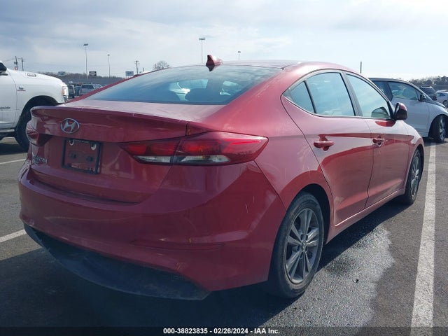 Hyundai ELANTRA SEL 2018 5NPD84LF2JH239460 Image 4