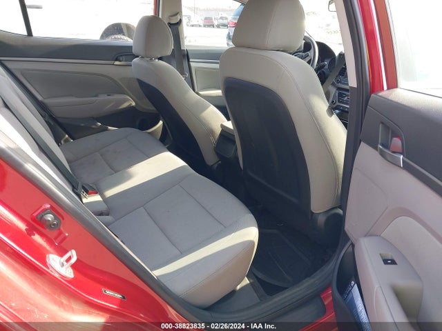 Hyundai ELANTRA SEL 2018 5NPD84LF2JH239460 Image 8