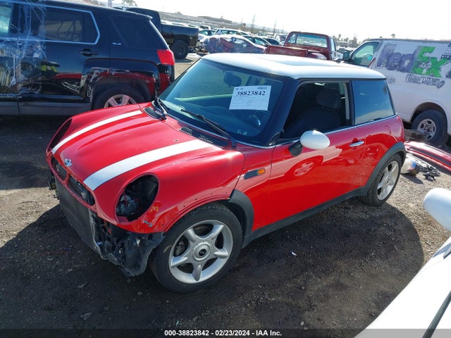 2005 MINI COOPER WMWRC33565TJ71328 Photo 1