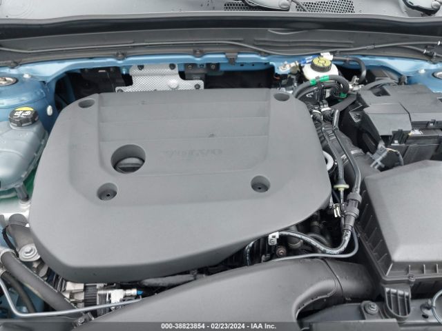 YV4L12UW1P2092140 Volvo Xc40 B5 Plus Dark Theme