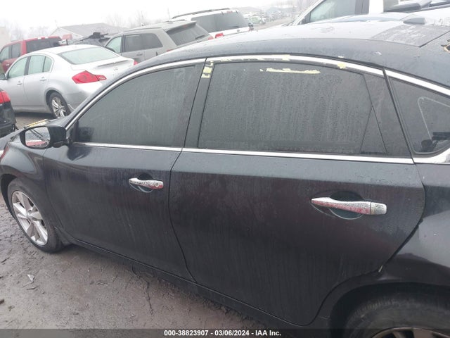 Nissan Altima 2.5 Sv 2015 1N4AL3AP7FC162147 Image 15