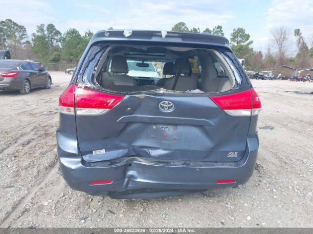 5TDDK3DC9ES080596 Toyota Sienna Xle 7 Passenger