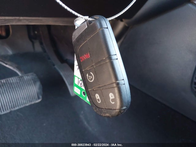Dodge 2017 2017 3C4PDCAB7HT676108 Image 28