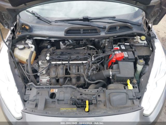 3FADP4FJXEM114229 Ford Fiesta Titanium