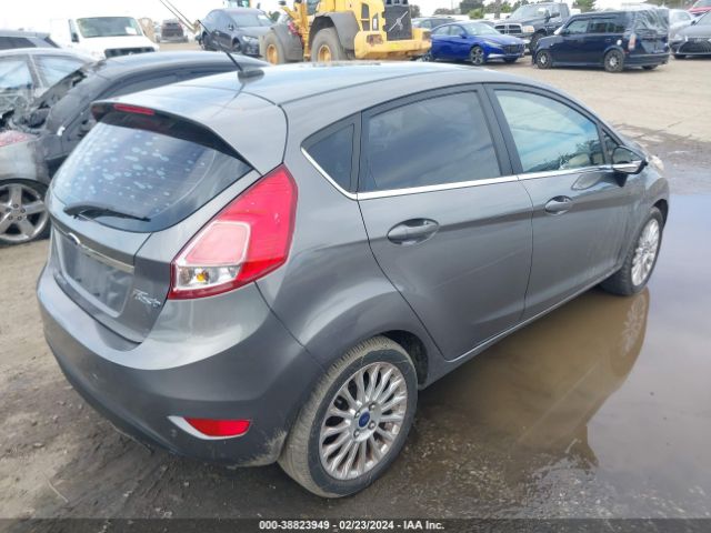 3FADP4FJXEM114229 Ford Fiesta Titanium
