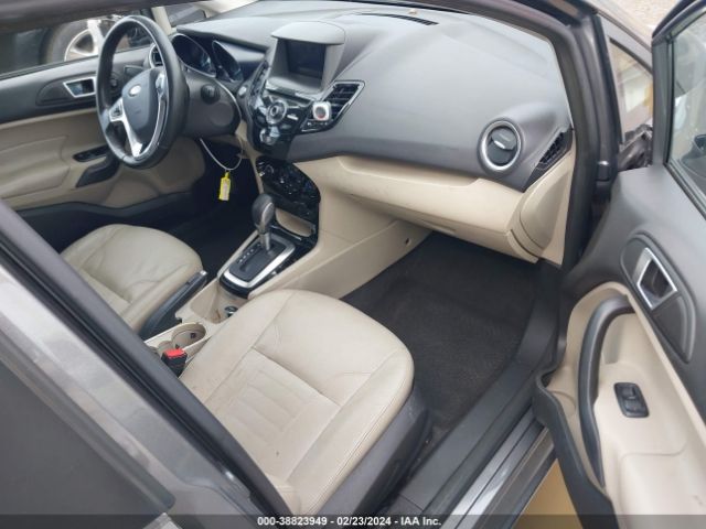 3FADP4FJXEM114229 Ford Fiesta Titanium