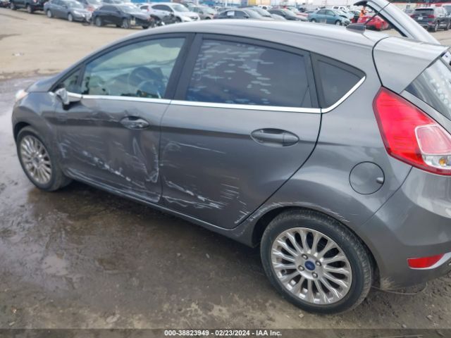 3FADP4FJXEM114229 Ford Fiesta Titanium